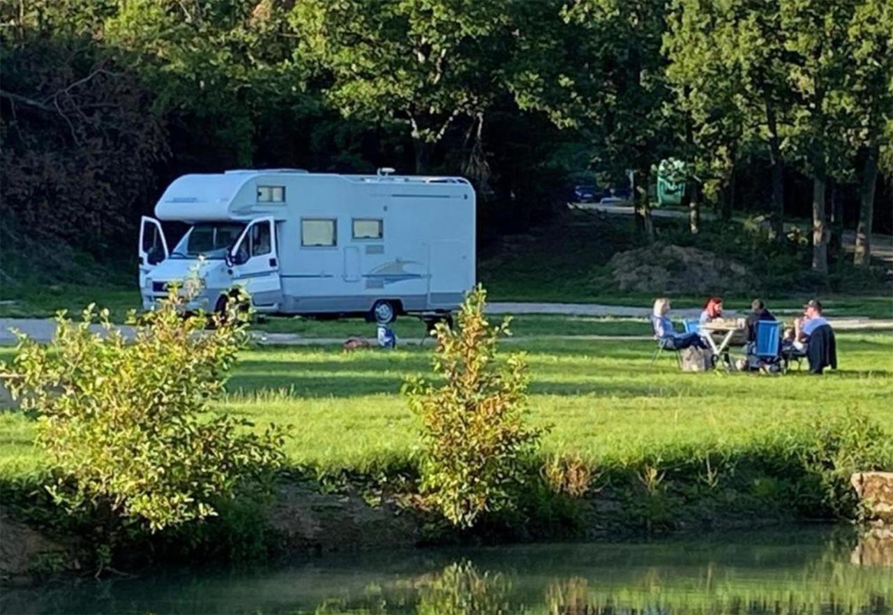Camping La Nouvelle Aventure Audincthum Екстер'єр фото